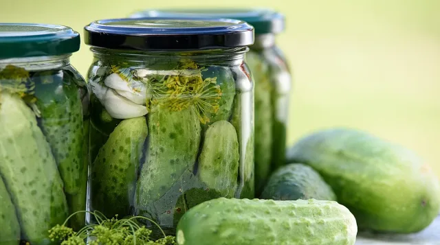 Страх заради кисели краставички! Успяха ли да стигнат до пазара