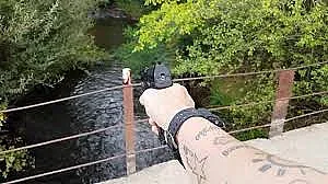 Изроди плащат луди пари, за да убиват за удоволствие 