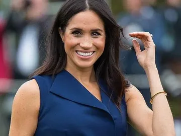 Меган свали грим и маски! Проговори за Хари, разкри себе си /УНИКАЛНИ СНИМКИ/