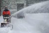 Зимата настъпва! Сняг затрупа голяма европейска страна