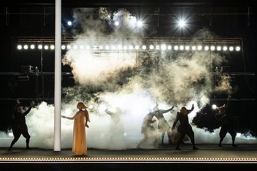 В памет на Робърт Уилсън: "Бурята" от Шекспир в Народния театър