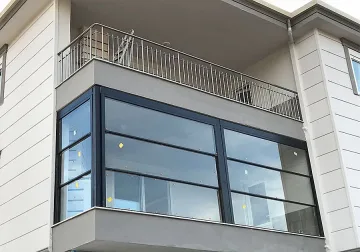 Голяма драма с остъклените тераси. Съседите решават