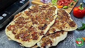 25 души в болница след като яли лахмаджун в ресторант