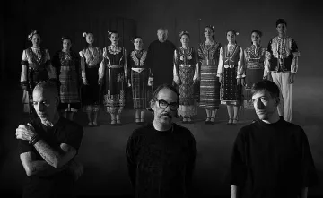 Синът на Джордж Харисън се отдаде на българския фолклор