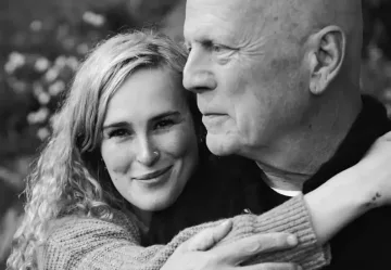 Какво се случва с Брус Уилис? Извънредно от дъщеря му