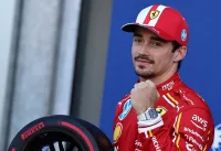 Трус във Ферари! Льоклер пред съдбовно решение