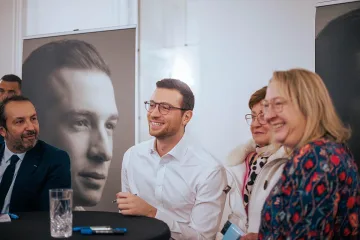 Голяма изненада във Франция! Кой би спечелил изборите, ако бяха днес