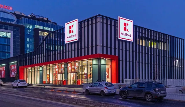 3 тира с евро и хиляди човекочаса. Как Kaufland се готви за 1 януари 2026 г.