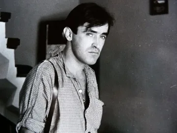 Любимецът на жените у нас умира като пияница на пейка