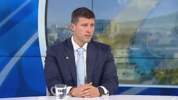 Тормоз над Величие! Нападение над депутат на скандалния протест в София