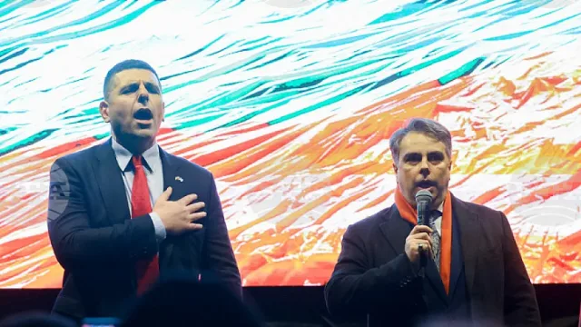 Протест от А до Б! "Промяната"  повика потопа