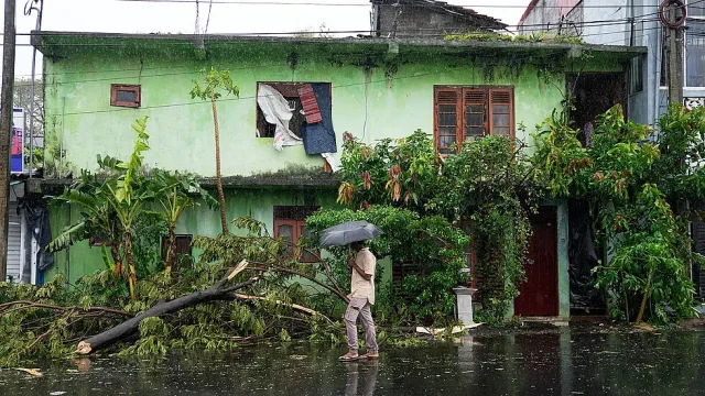 Кошмар! Български туристи в капан в Шри Ланка, има ли пострадали