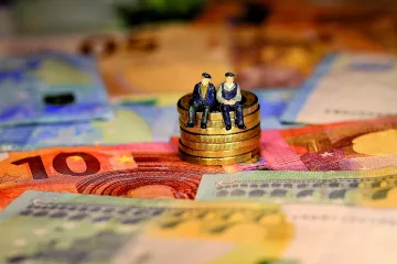 Брюксел натиска за по-високи пенсии. Къде сме ние?