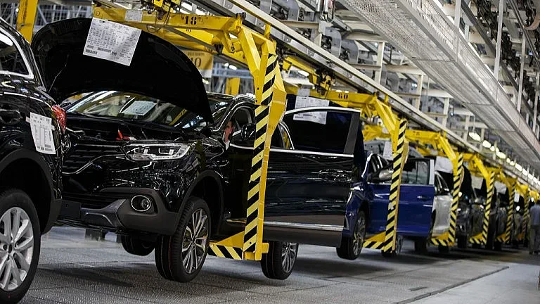 Влизаме в голямата игра! Два завода за автомобили още догодина