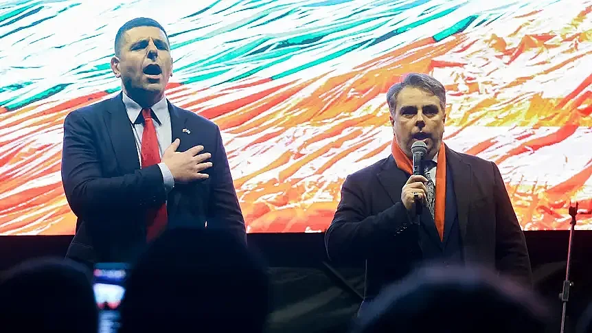 Журналист разкри хулиганските прояви на ПП в нощта на протеста. Грозни сцени