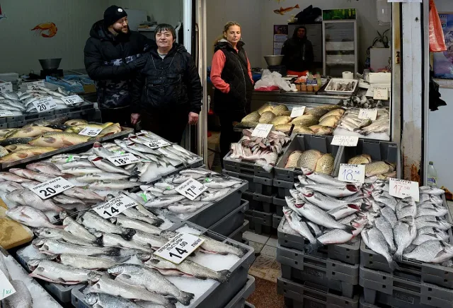 Рибари алармират за аномалия: Къде са чернокопът, паламудът?