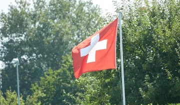 Уникален референдум в Швейцария дава нова роля на жените