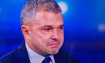 Божинов не издържа. Просълзи се в ефир заради Боби Михайлов