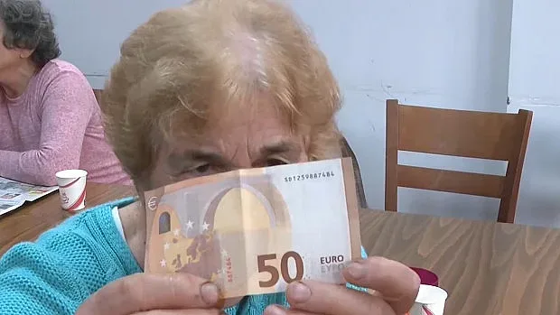 Страх и паника в селата. 50 евро? Не сме виждали тази банкнота