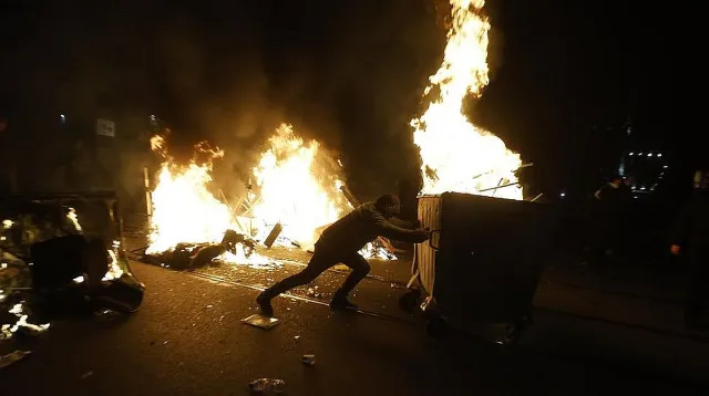 Вълна от остри коментари на общественици срещу позорния протест