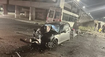 Тежък челен удар в София! Най-малко 10 ранени