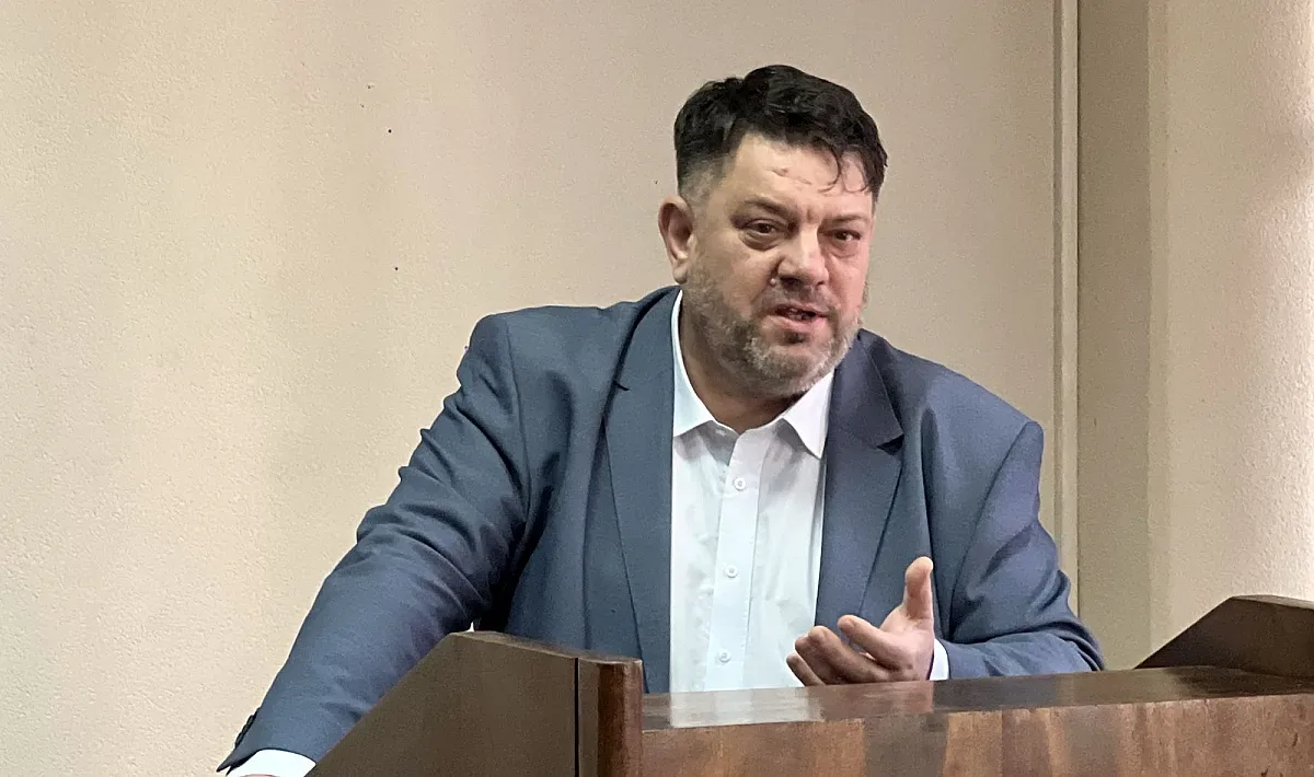 Изпълнителното бюро на БСП хвърли оставка