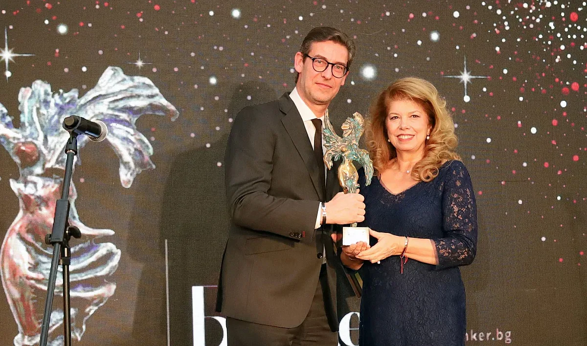 ОББ с най-високо признание за лидерската ѝ позиция и изключителните ѝ бизнес резултати за 2025 г.