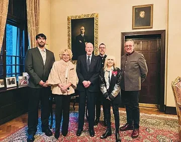 Цар Симеон с голяма изненада за Лили Иванова