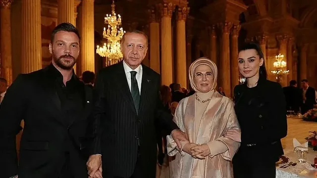 Известен турски певец отложи развода си! Намеси се Ердоган