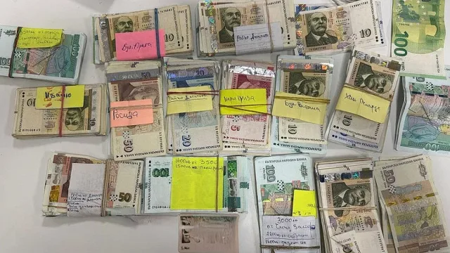 Задържаният с пачките се оправда. Обясненията му като пост в ТикТок