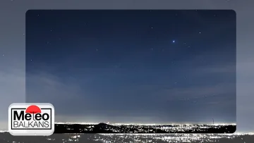 Нещо необичайно се случва в небето над България. Какво е?