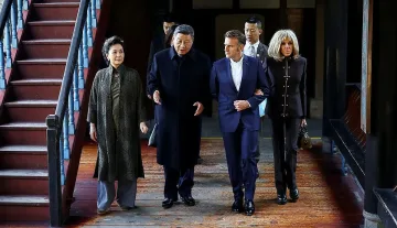 Пробив в Китай! Си Цзинпин направи рядък жест към Макрон