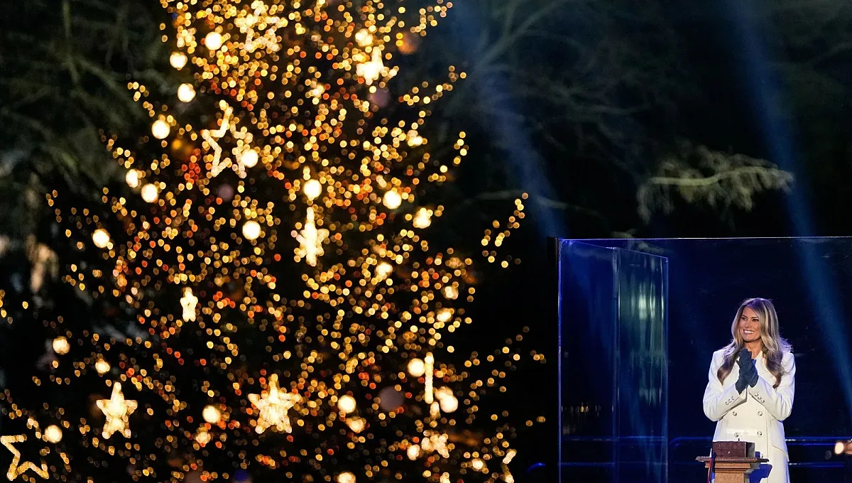 Мелания открадна шоуто на коледното дърво пред Белия дом