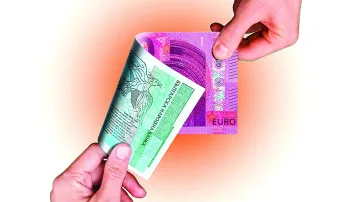 Без такси и в евро: tbi bank улеснява прехода към новата валута