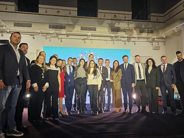 Младите, които променят България