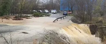 Потопът расте! Втора река на ръба, тревогата е огромна /ВИДЕО/