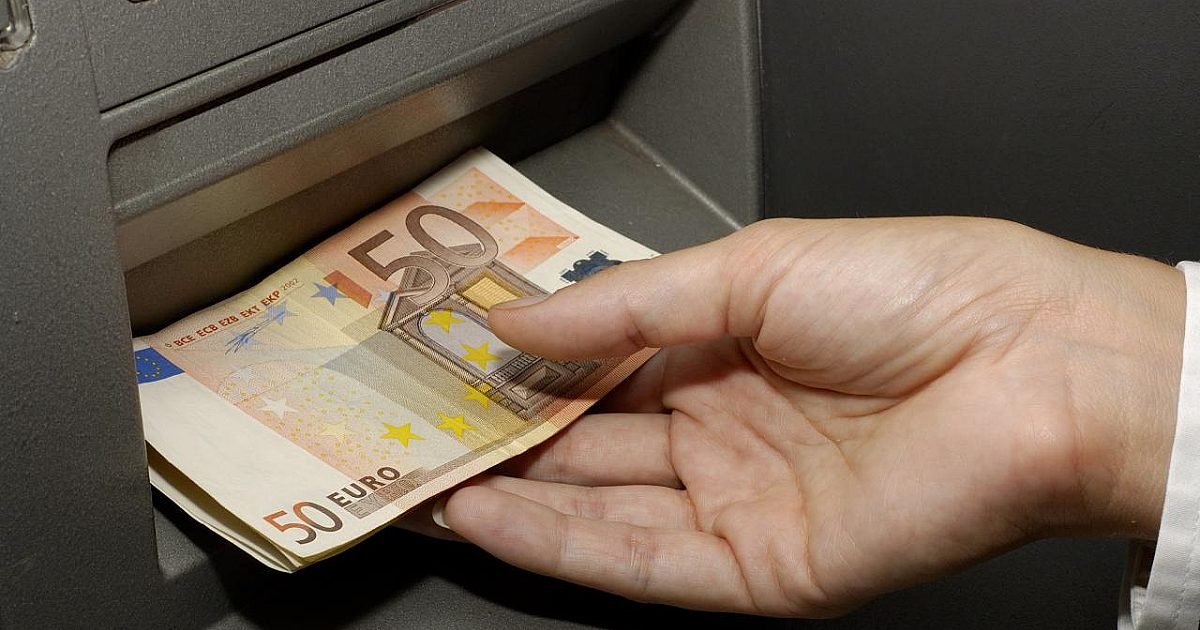 Financial Mistakes: Recognizing and Correcting Them