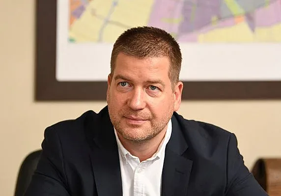 Кметът на Стара Загора посече ПП-ДБ: Да отменим Коледа и да запазим центъра до края на годината за вас