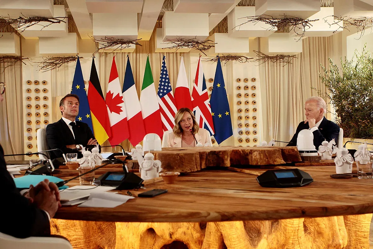 Г-7 със съдбовно решение за парите на Русия и помощта за Украйна