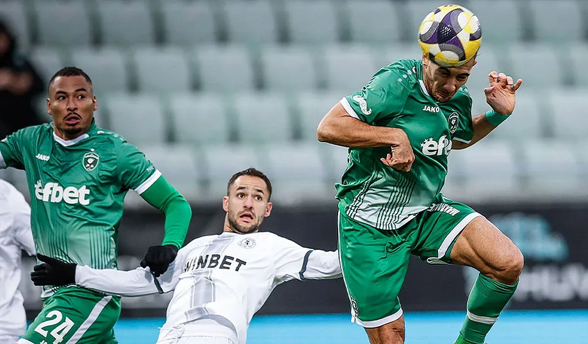 Голям ден за българския футбол! Решителни мачове в Първа лига