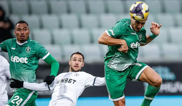 Голям ден за българския футбол! Решителни мачове в Първа лига