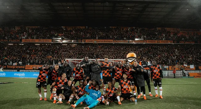 Лион се препъна, Лориен ликува с минимална победа