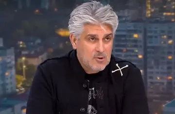 Психолог побесня! Прати в нокдаун Радев и революционерите