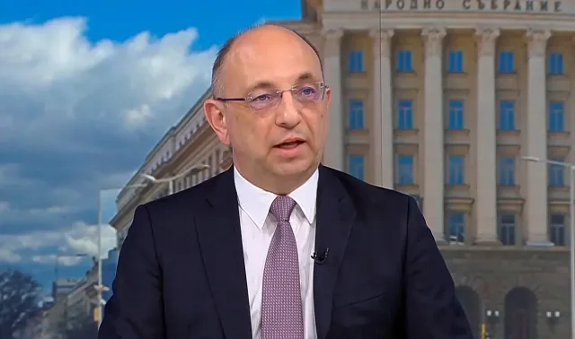 Бюджет 2026 под обстрел! Николай Василев говори за „скрит дефицит”