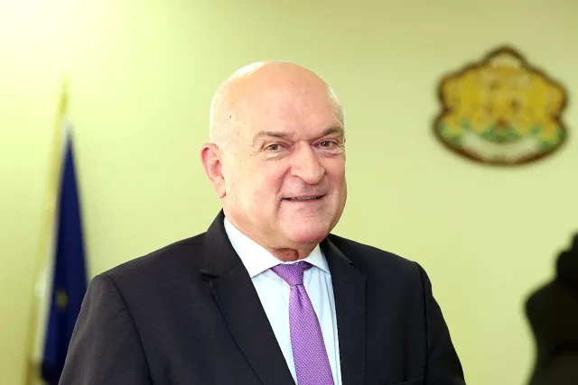 Сметната палата сезира кметове! Големи бели с имоти