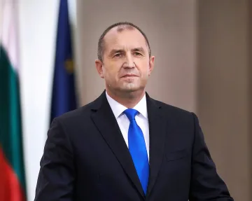 Президентът Румен Радев ще посети учебния център на Сухопътни войски „Тюлбе“ в Казанлък