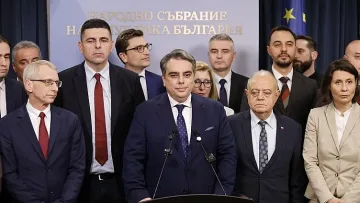Асен Василев: Строим държава с главно "Б"
