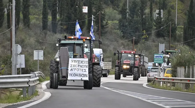 Напрежението на Кулата расте! Гръцките фермери готвят нова блокада