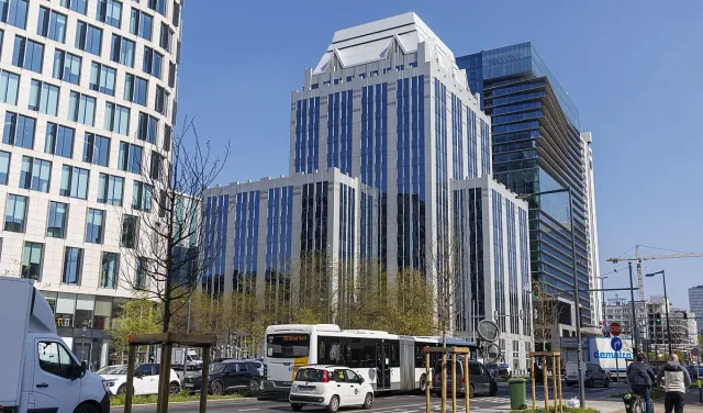 Финансов фронт в новата война! Русия завежда иск за активите си