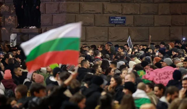 Журналисти: ПП-ДБ трябва да поемат политическата вина за кризата